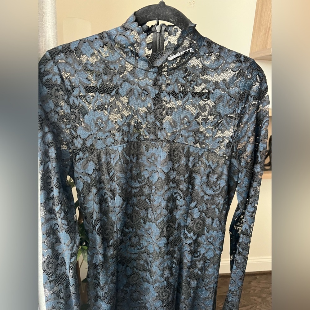 Ganni Elegant Navy Lace Dress Size 6 - Picture 10 of 15